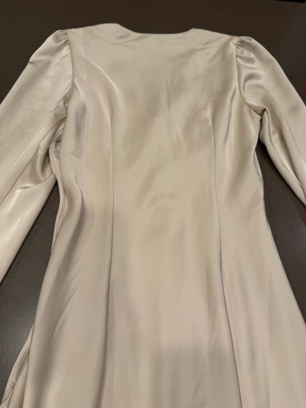 NWOT Lulus Precious Aura Champagne Satin Feather Long Sleeve Midi Dress Sz: XS - Picture 10 of 14